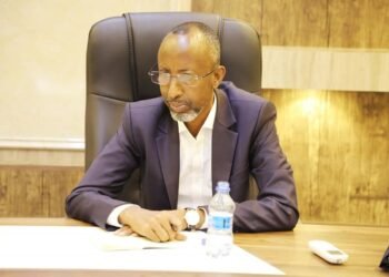 وزير التربية يلغي رسوم شهادة الثانوية العامة