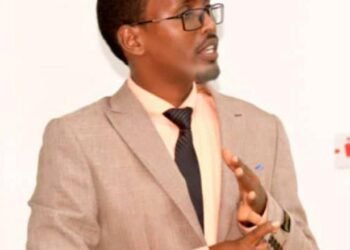 الصومال:هل إلى مصير الخليج أم إلى مسيرة اليابان؟