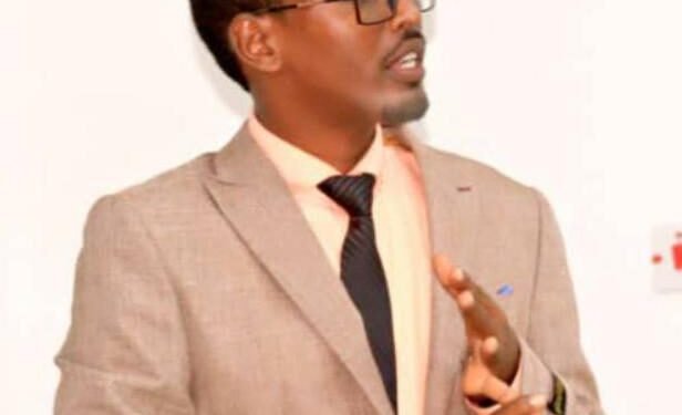 الصومال:هل إلى مصير الخليج أم إلى مسيرة اليابان؟