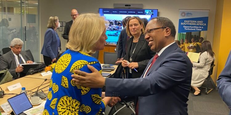 واشنطن: وزير المالية الصومالي يشارك في مؤتمر حول الاقتصاد وإعفاء الديون عن الصومال