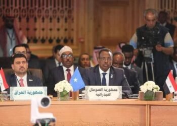 وزير العدل والدستور الصومالي يرحب بقرارات وزراء العدل العرب في الرباط