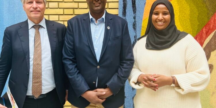 المبعوث الصومالي الخاص للشؤون الإنسانية يقعد اجتماعات مع مسؤولين نروجيين في أوسلو