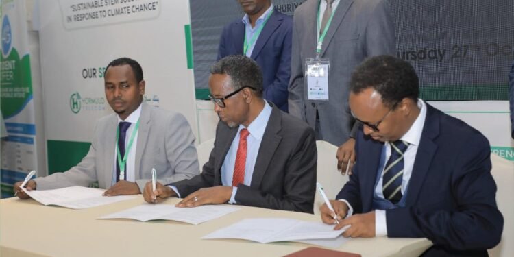 اختتام المؤتمر السادس للبحث العلمي حول الهندسة والتكنولوجيا في مقديشو