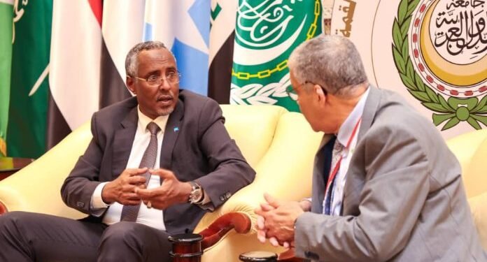 وزير الخارجية الصومالي يصل إلى الجزائر للمشاركة في اجتماع وزراء الخارجية العرب