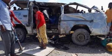 مقتل ١٠ مدنيين وإصابة آخرين في انفجار بضواحي مقديشو