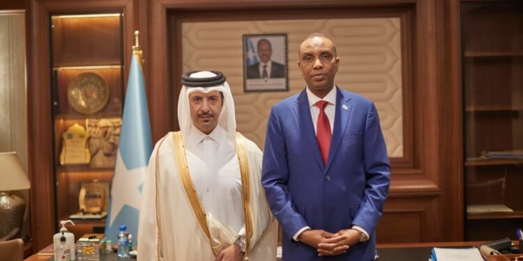 رئيس الوزراء الصومالي يستقبل سفير دولة قطر في الصومال