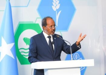 الرئيس الصومالي يفتتح المؤتمر الدولي للاستثمار في الصومال