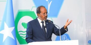 الرئيس الصومالي يفتتح المؤتمر الدولي للاستثمار في الصومال
