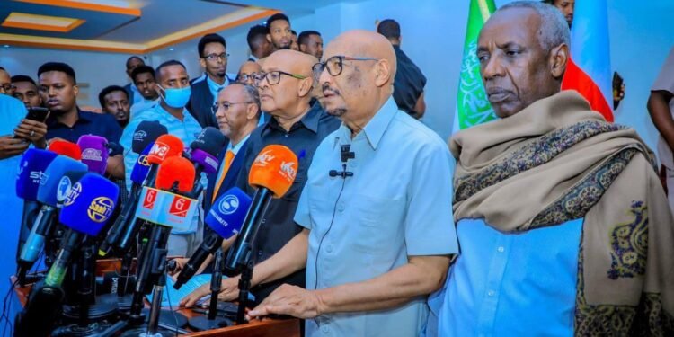 أحزاب المعارضة في صوماليلاند تعلن عدم شرعية الرئيس موسى بيحي المنتهية ولايته.