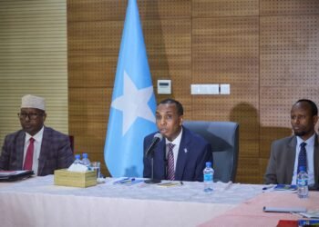 رئيس الوزراء الصومالي يفتتح مؤتمرا حول إيجاد حل لمشكلة النزوح