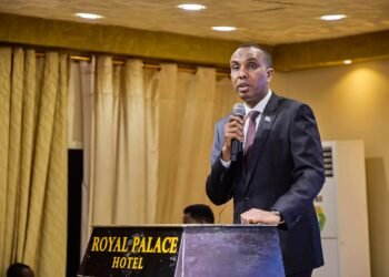 رئيس الوزراء الصومالي يعلن محاربة الفساد المستشري في المؤسسات الحكومية