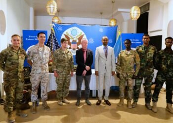 الولايات المتحدة تُقدِّم للصومال مساعدات عسكرية بقيمة 9 ملایین دولار