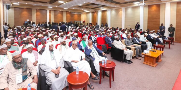 انطلاق فعاليات المؤتمر العام لعلماء الصومال في مقديشو