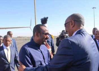 وسط خلافات حول سد “النهضة” …البرهان يستقبل آبي أحمد في الخرطوم