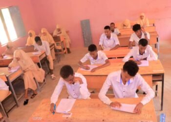 بدء اختبارات الثانوية العامة في الصومال بمشاركة 34 ألف طالب وطالبة