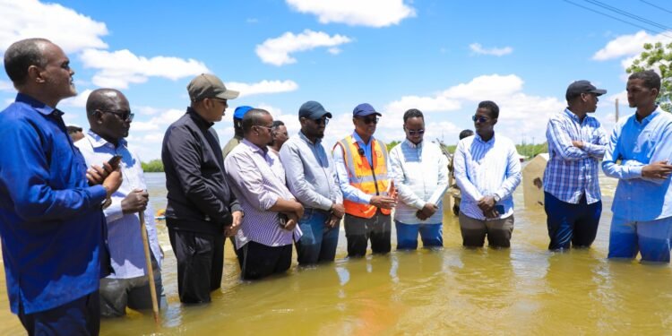 وفد حكومي يصل إلى مدينة بلدوين لتفقد المتضررين بفيضانات نهر شبيلي