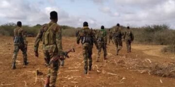 وفاة قيادي من حركة الشباب بسكتة قلبية أثناء محاولته الفرار من الجيش الصومالي