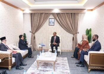 رئيس الوزراء الصومالي يستقبل السفير الإندونيسي في مقديشو