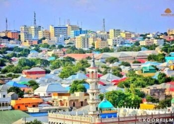 اعتقال رجل هاجم مركز للشرطة في مقديشو وإلقاء القبض على اثنين من مساعديه