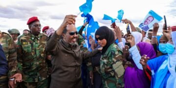 الرئيس الصومالي يتمركز في مدينة طوسمريب لقيادة المرحلة الثانية من الحرب ضد حركة الشباب