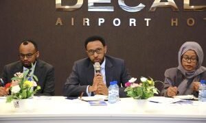 الحكومة الصومالية تعقد اجتماعًا رفيع المستوى للمؤسسات المالية في مقديشو