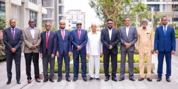 سياسيون من ولاية جنوب غرب الصومال يصدرون بيانا صحفيا عن اجتماع خاص في نيروبي