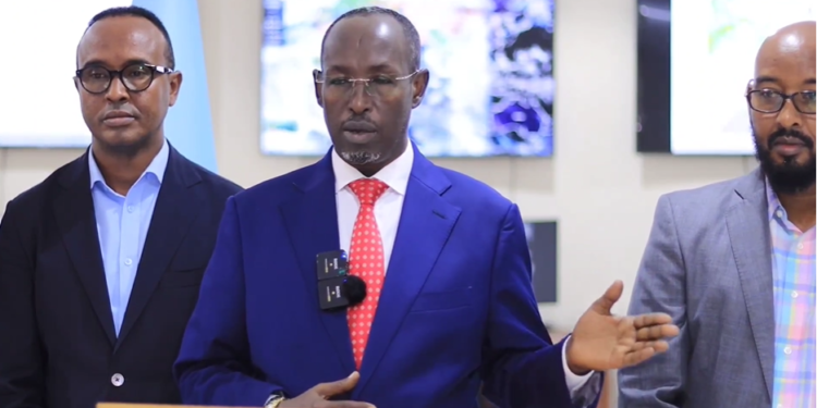 عمدة مقديشو يحذر من فيضانات محتملة بسبب ظاهرة النينيو