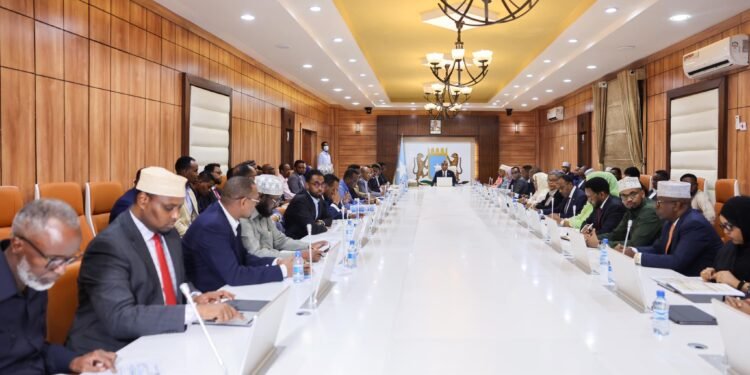 مجلس الوزراء الصومالي يوافق على ميزانية عام 2024 بزيادة بلغت مليار دولار