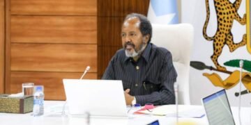 رئيس الصومال يترأس الاجتماع الأسبوعي لمجلس الوزراء.. ويستعرض الانتصارات العسكرية ضد الإرهاب