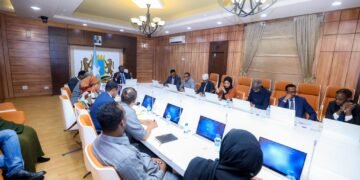 نائب رئيس الوزراء الصومالي يترأس اجتماعًا تحضيريا للمؤتمر الدولي COP-28 حول تغير المناخ