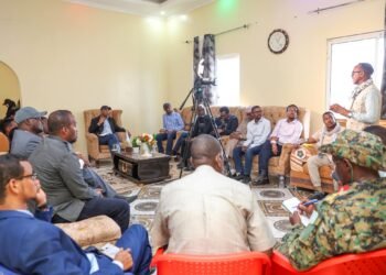 رئيس الوزراء الصومالي يعقد اجتماعًا لبحث الأوضاع الإنسانية في ولاية جوبالاند