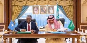 الصومال والسعودية يوقعان اتفاقية تعاون أمني في الرياض