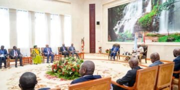 رئيسا الصومال وبوروندي يصدران بيانا صحفيا مشتركا في بوجمبورا