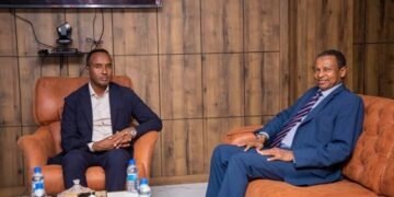 رئيس الهيئة الوطنية لإدارة الكوارث يجتمع مع مدير برنامج الأغذية العالمي في الصومال