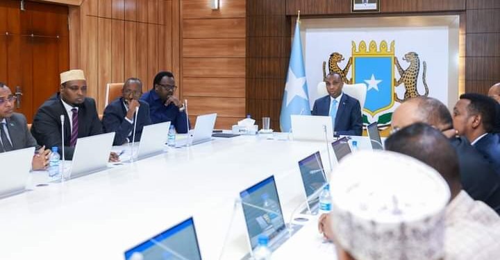 رئيس الوزراء الصومالي يترأس اجتماعًا لمجلس عصرنة الدول في مقديشو