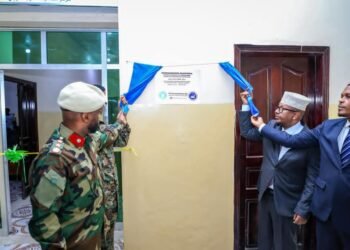 افتتاح مركز اللغات والترجمة بوزارة الدفاع الصومالية لتعزيز القدرات اللغوية للكوادر العسكرية والمدنية